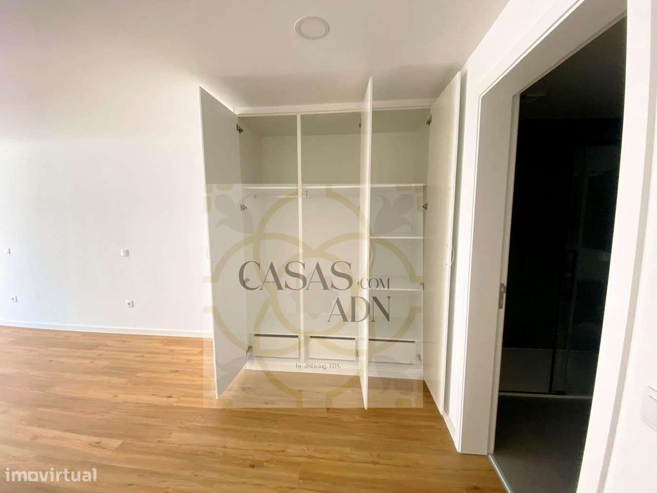 Apartamento T1 no centro histórico de Aveiro-7