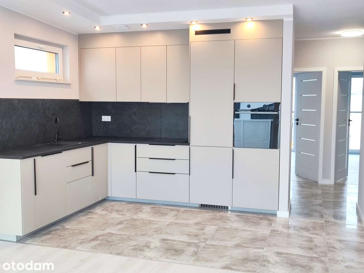 Komfortowe • Duży balkon • Plus garaż • Pod klucz-11