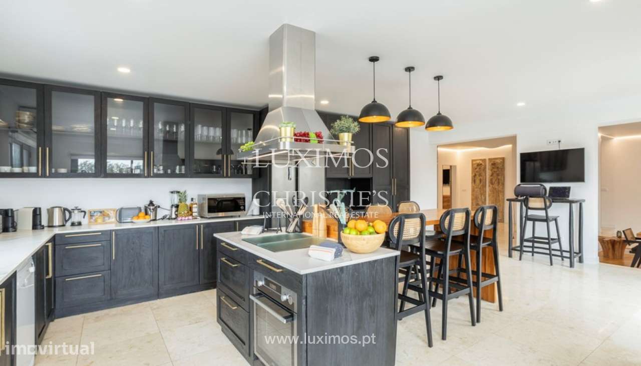 Luxuosa Moradia V6 para venda em Almancil, Algarve - Grande imagem: 2/29