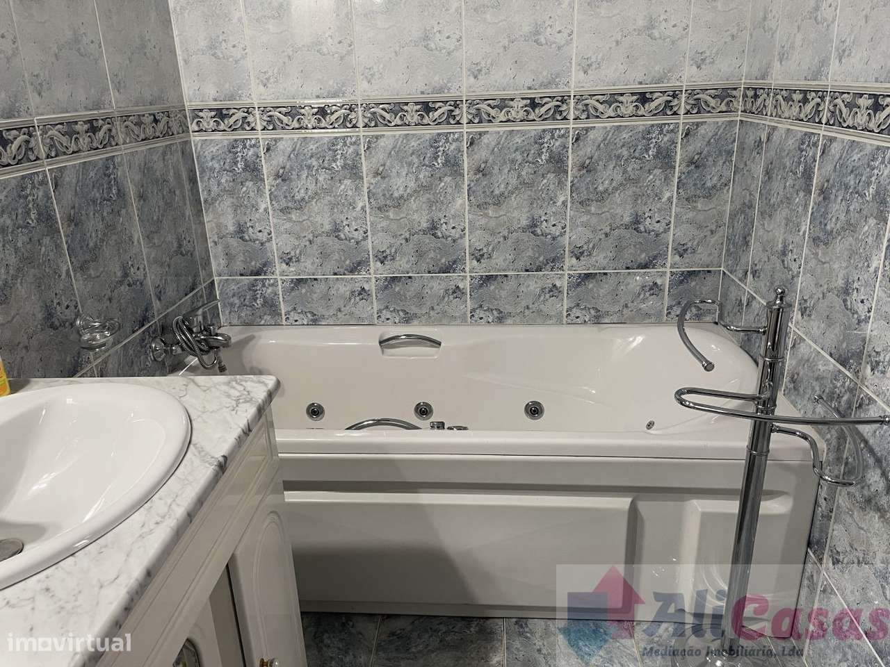 Vivenda Isolada C/ 2.719m2 de Terreno-38