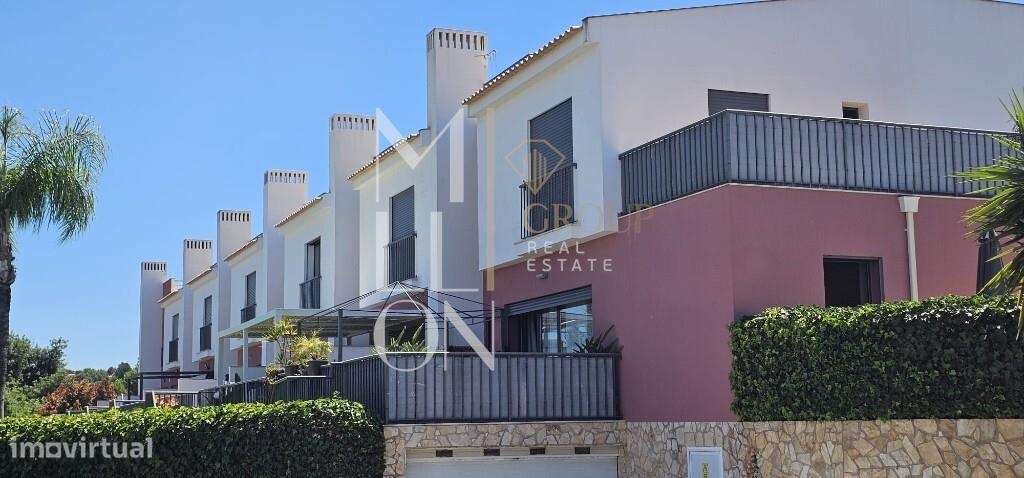 Moradia condomínio privado com piscina em Albufeira-3