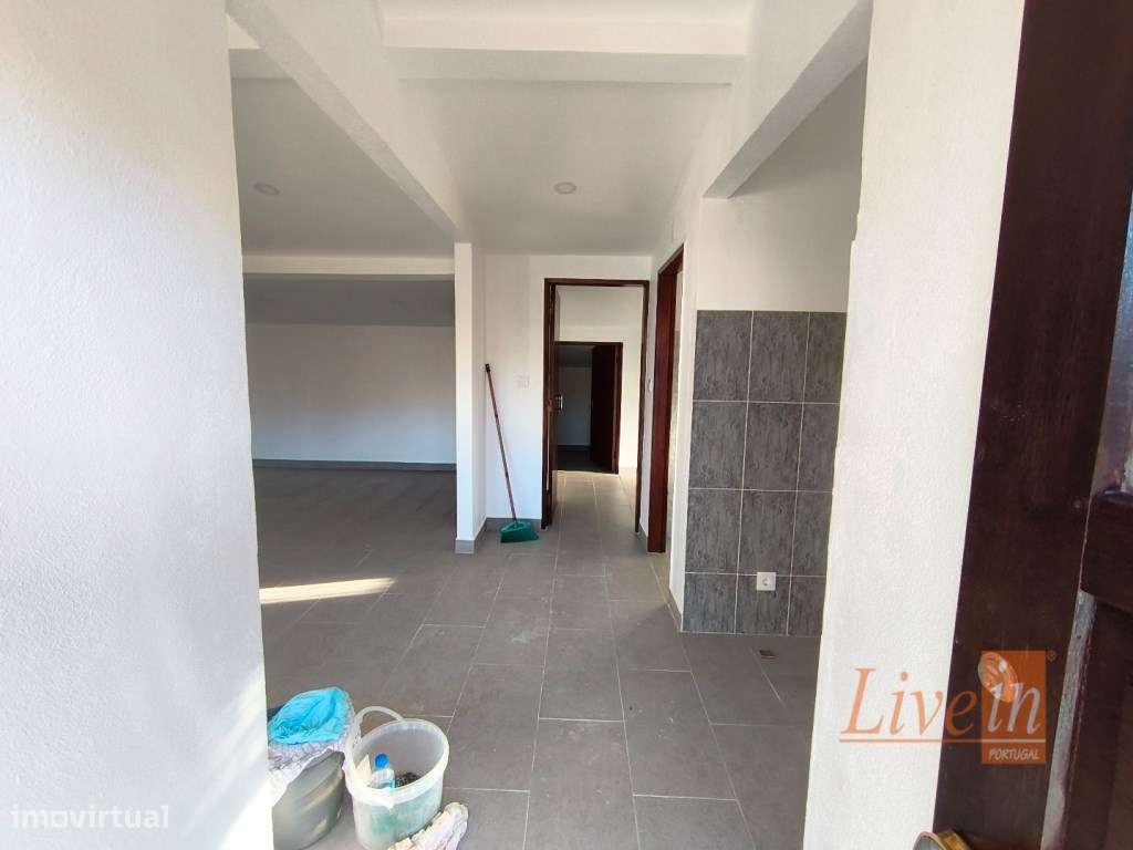 Andar de Moradia Junto ao Centro de Mafra - Grande imagem: 2/13