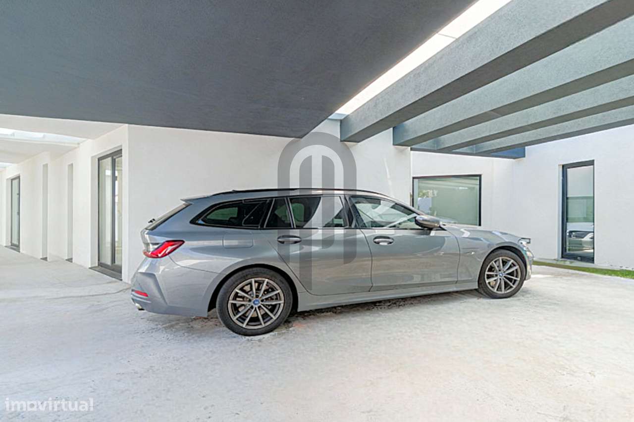 Moradia Térrea T4 independente na Maia-29