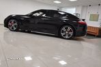 Porsche Panamera Turbo PDK - 4