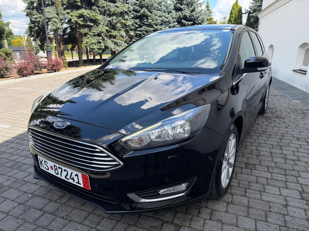Ford Focus Mk3 (2010-2018) 1.5 EcoBoost Start-Stopp-System Business Edition 2017