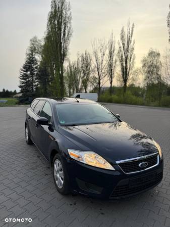 Ford Mondeo 1.6 Ambiente - 3