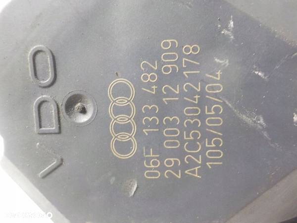 AUDI A6 C6 A4 B7 2.0 TFSI NASTAWNIK KOLEKTORA 06F133482 - 3