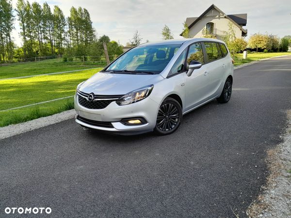 Opel Zafira 1.6 T Elite - 1