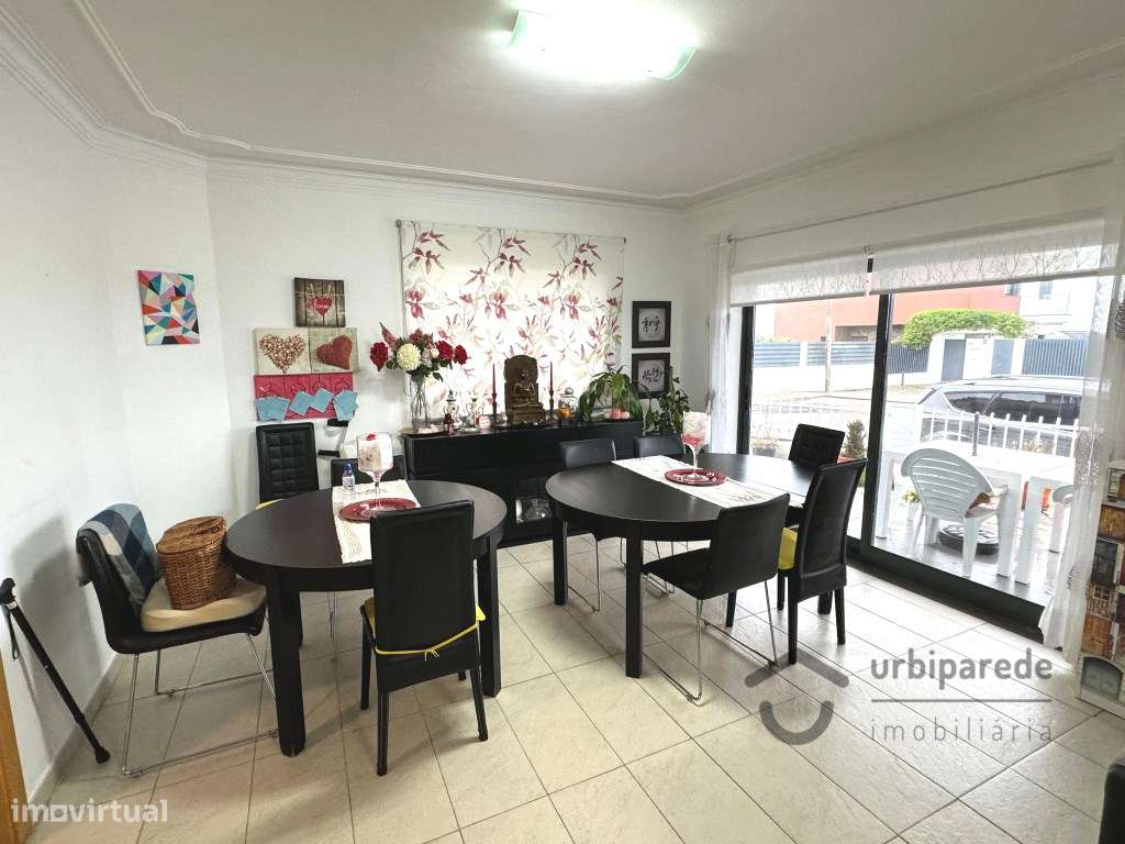 Moradia V6 em Porto Salvo-6