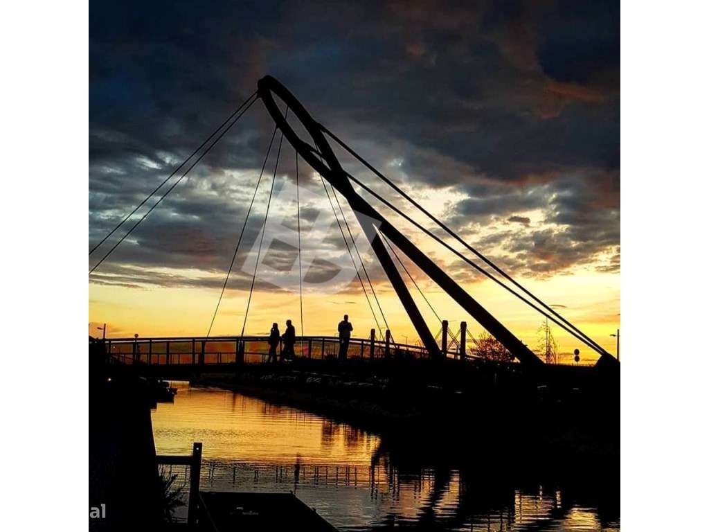 Apartamento T3 Implex c/ Terraços - Centro de S. Bernardo-20