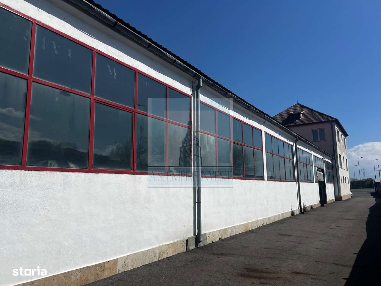 HALA 550 MP + birouri 110 mp+80 mp vestiare - zona Bartolomeu - Imagine principală: 4/12