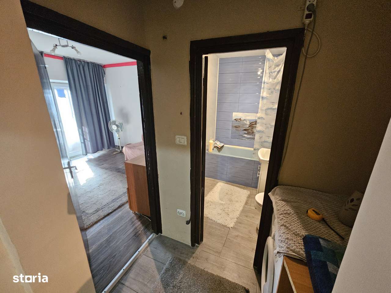 Vand ap cu 3 camere zona Posta 4-7