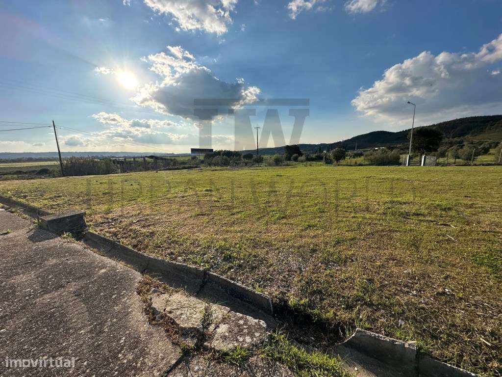 Armazém Industrial - como novo , Abrantes, Santarém 1.867 m² mais L...-4