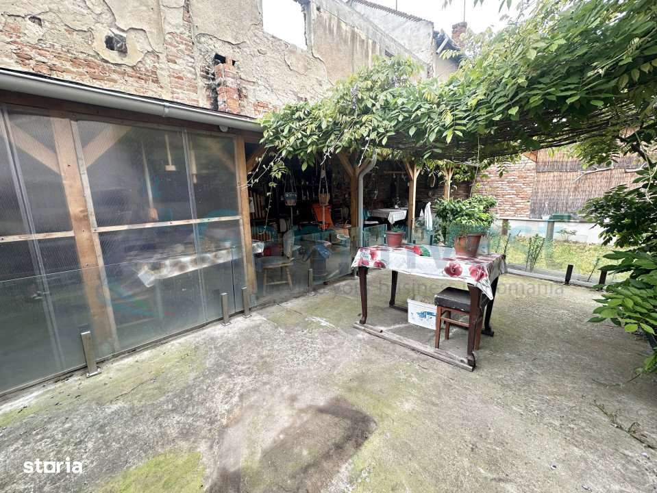 Gaminvest-Casa singur in curte,2 min de Sirul Canonicilor,Oradea V4073 - Imagine principală: 3/6