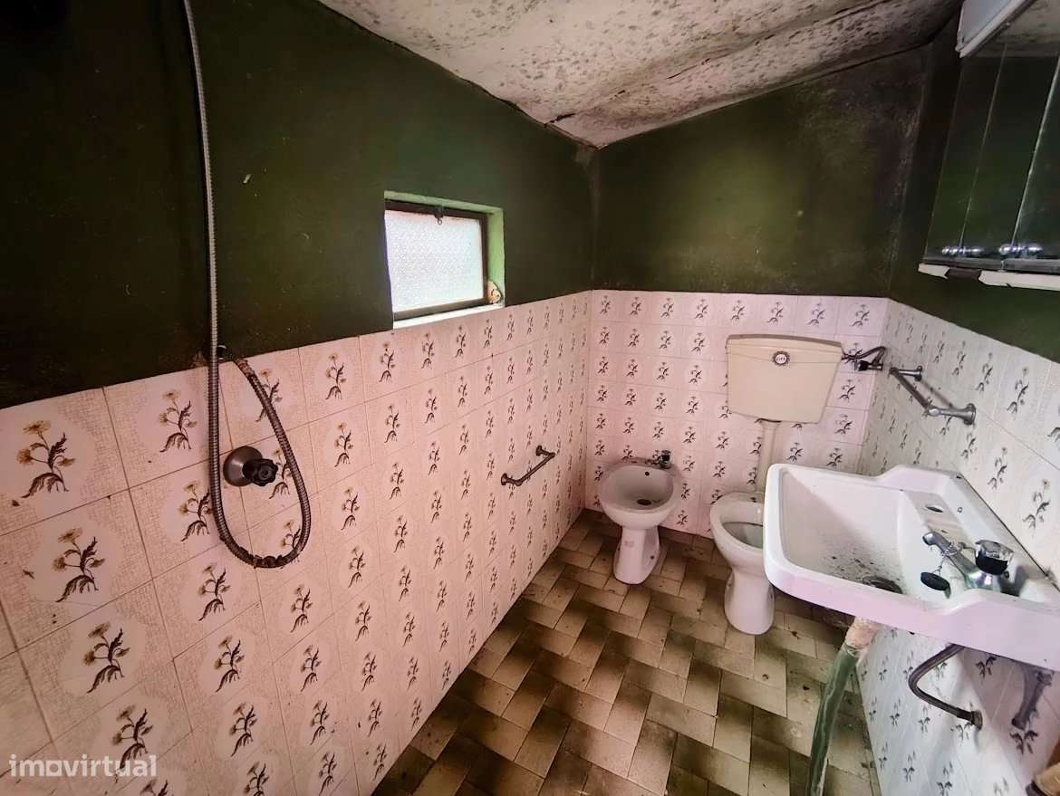 Moradia para Recuperar - Grande imagem: 5/7