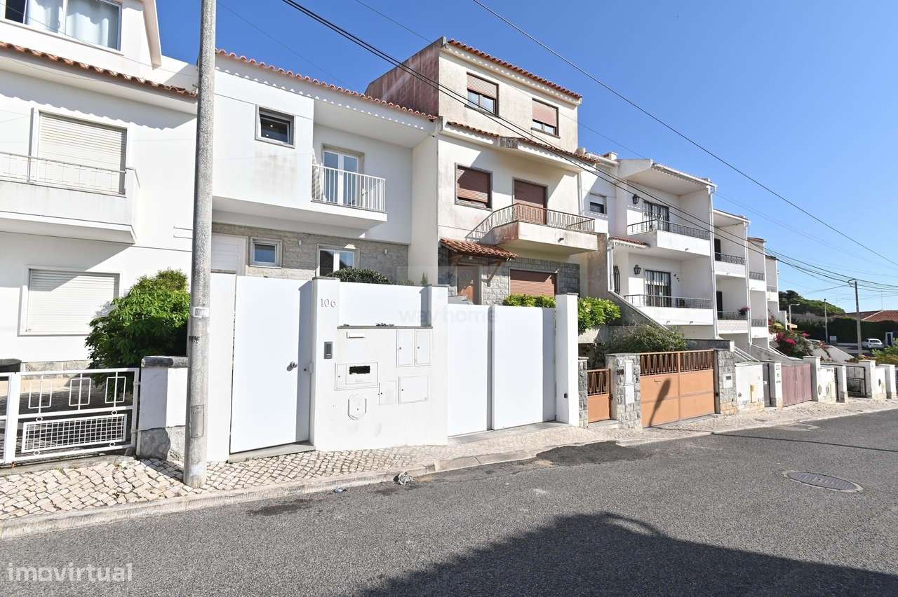 Moradia T3+1 | Sotão e Cave | Remodelada | Pátio Exterior | Amoreira-36