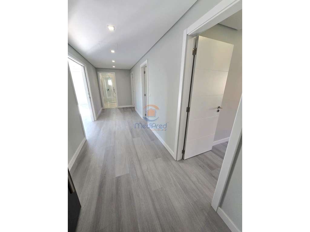 Apartamento T2 | Odivelas-4