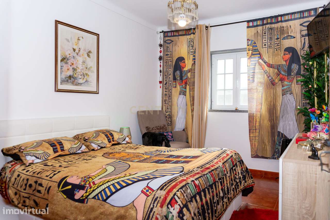 Charmosa Moradia T4 em Estremoz-19