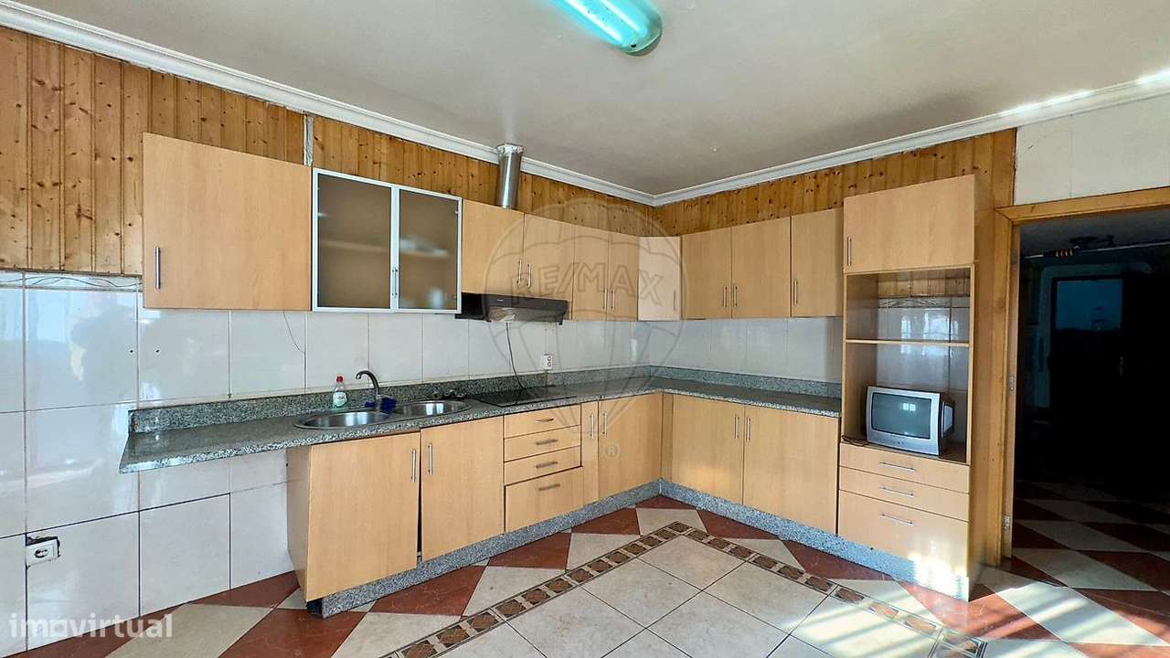 Moradia T3 para venda-5