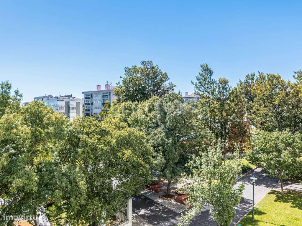 T3 no Restelo, varanda vista jardim e cidade-21