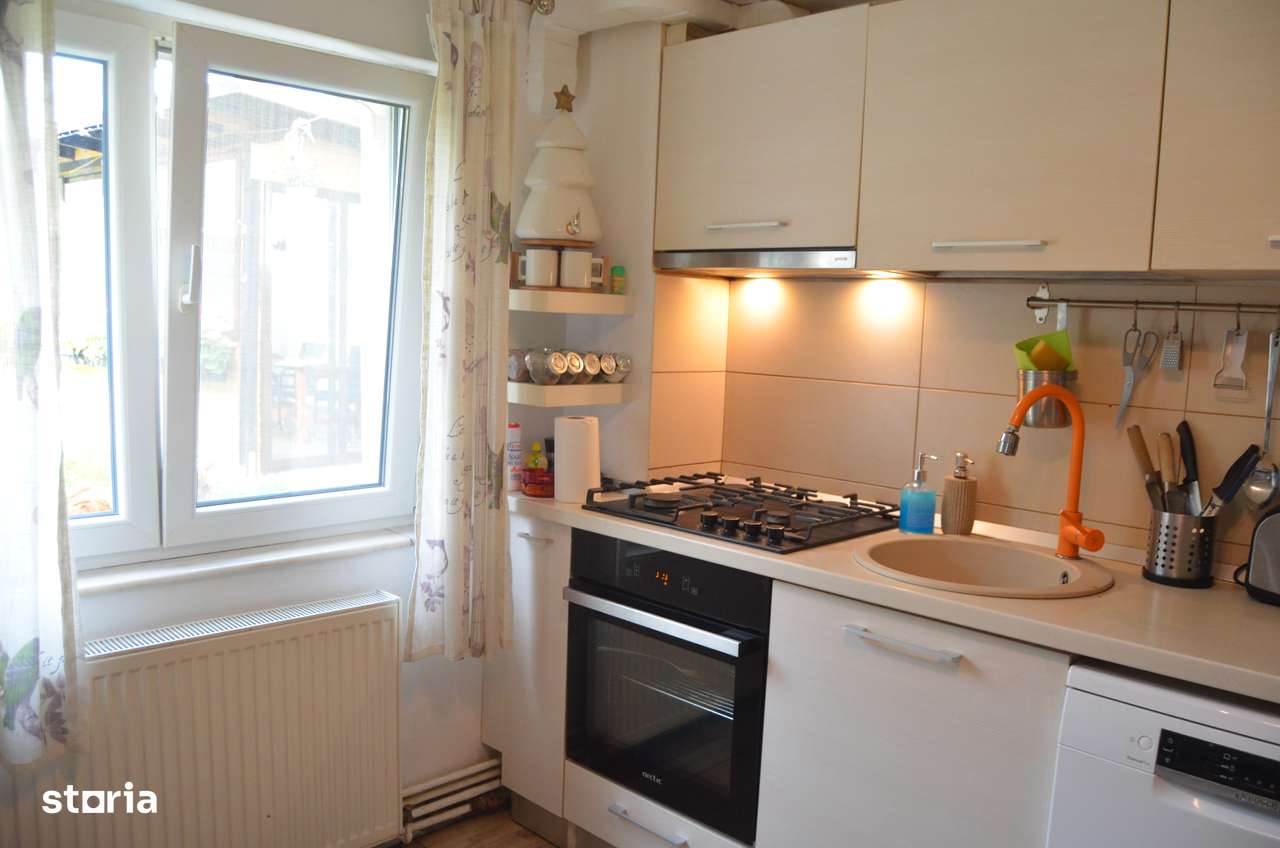 Casă de 120mp, construcție din cărămidă, finisaje de calitate - Imagine principală: 4/15