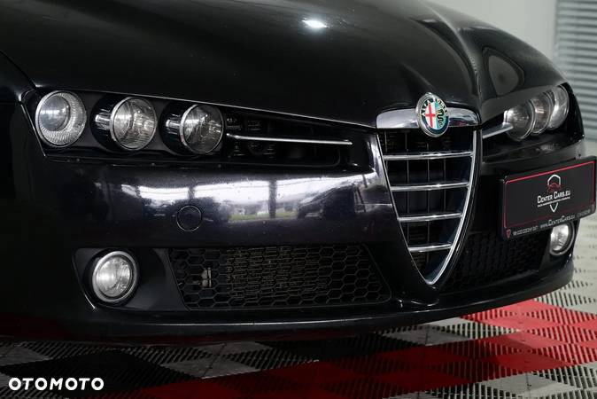 Alfa Romeo 159 - 33