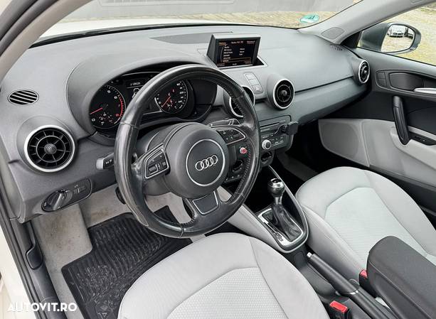 Audi A1 1.4 TFSI S tronic Attraction - 9