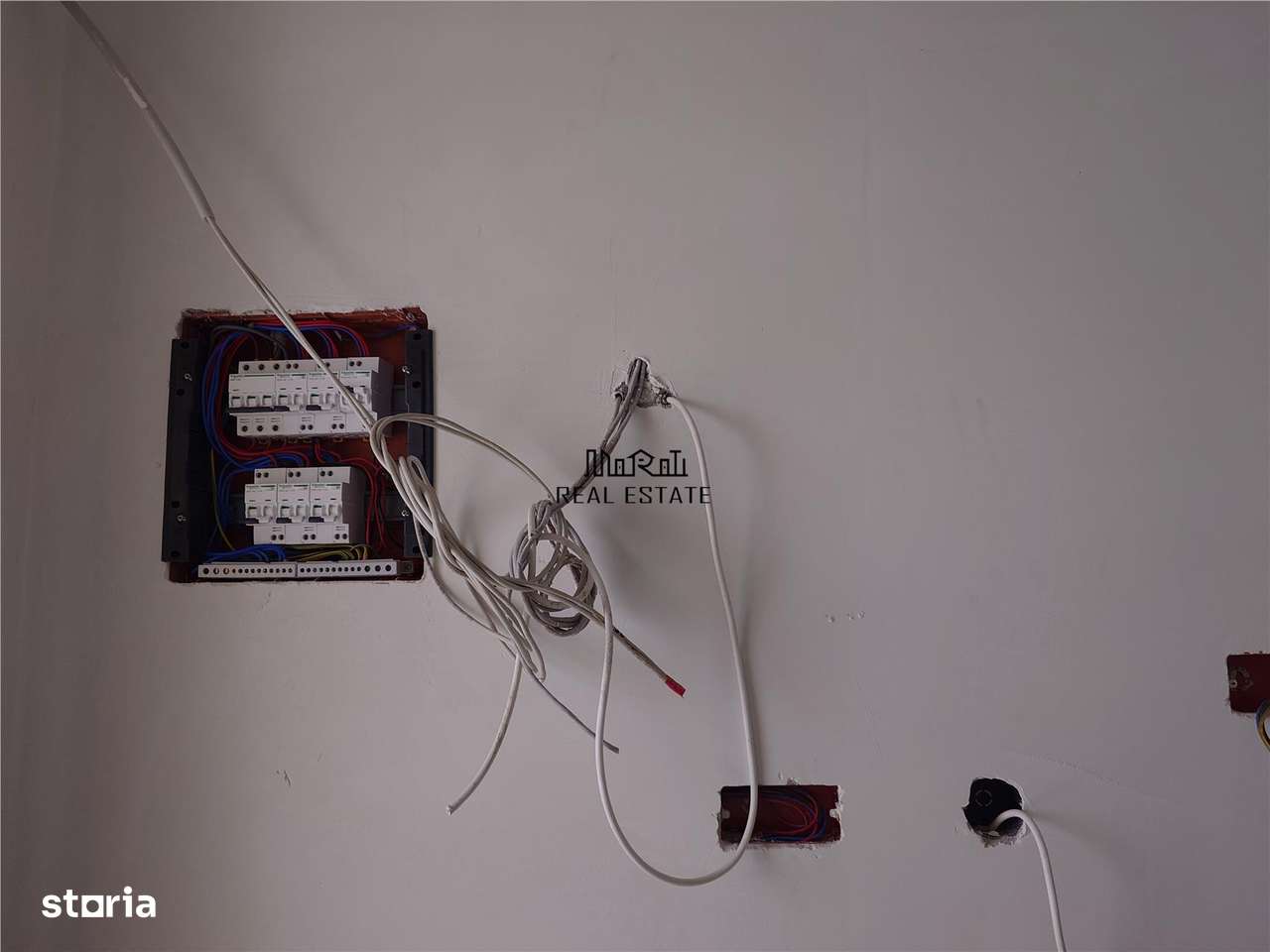 Cladire noua, ideala pentru cazare sau spatii de birouri in Brad, Hd-9