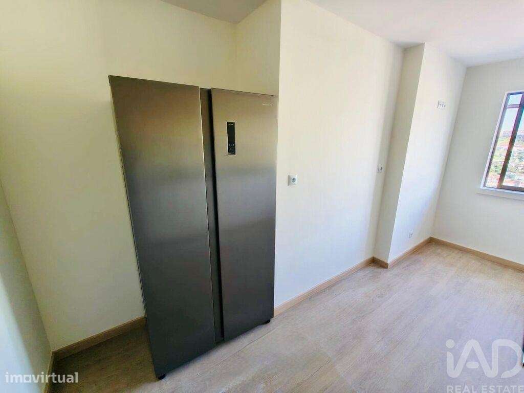 Apartamento T3 em Queluz e Belas de 98,6 m2 - Grande imagem: 4/28
