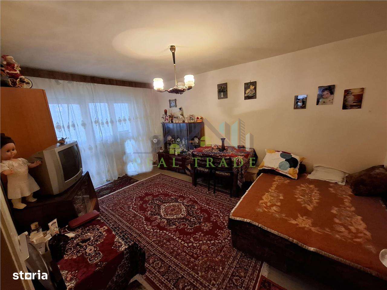 Apartament 4 camere decomandat etajul 1 Racadau - Imagine principală: 2/7
