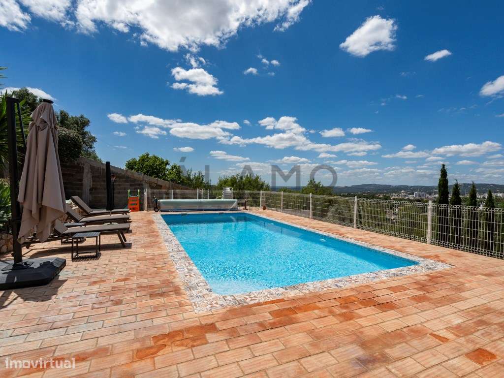 Villa tradicional com piscina em Loulé-29