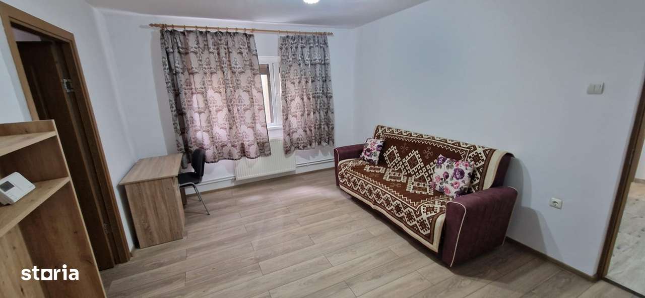 Ap 2 Camere Parter zona Girocului Lidia 300 euro - Imagine principală: 3/7