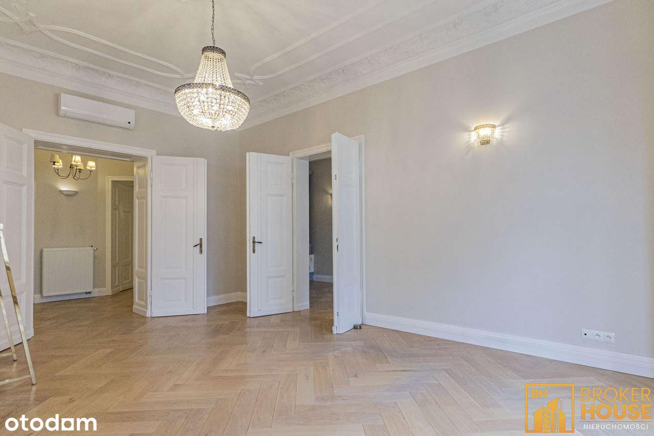 PIĘKNY LOKAL W PRESTIŻOWEJ KAMIENICY-3