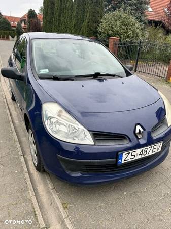 Renault Clio 1.2 16V Authentique - 3