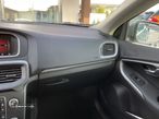 Volvo V40 2.0 D2 Momentum Geartronic - 34