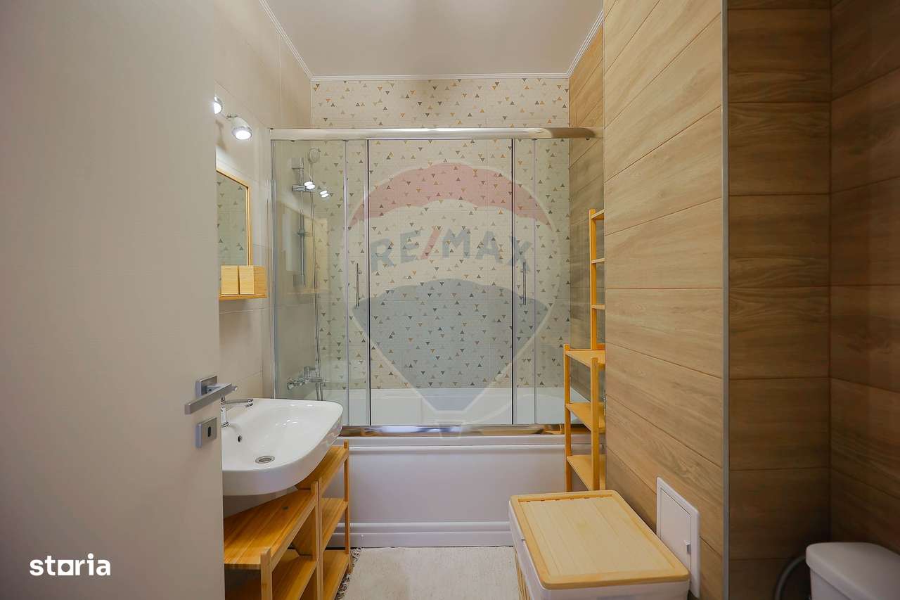 Apartament cu 3 camere de vânzare – Prima Universității, Oradea - Imagine principală: 5/19