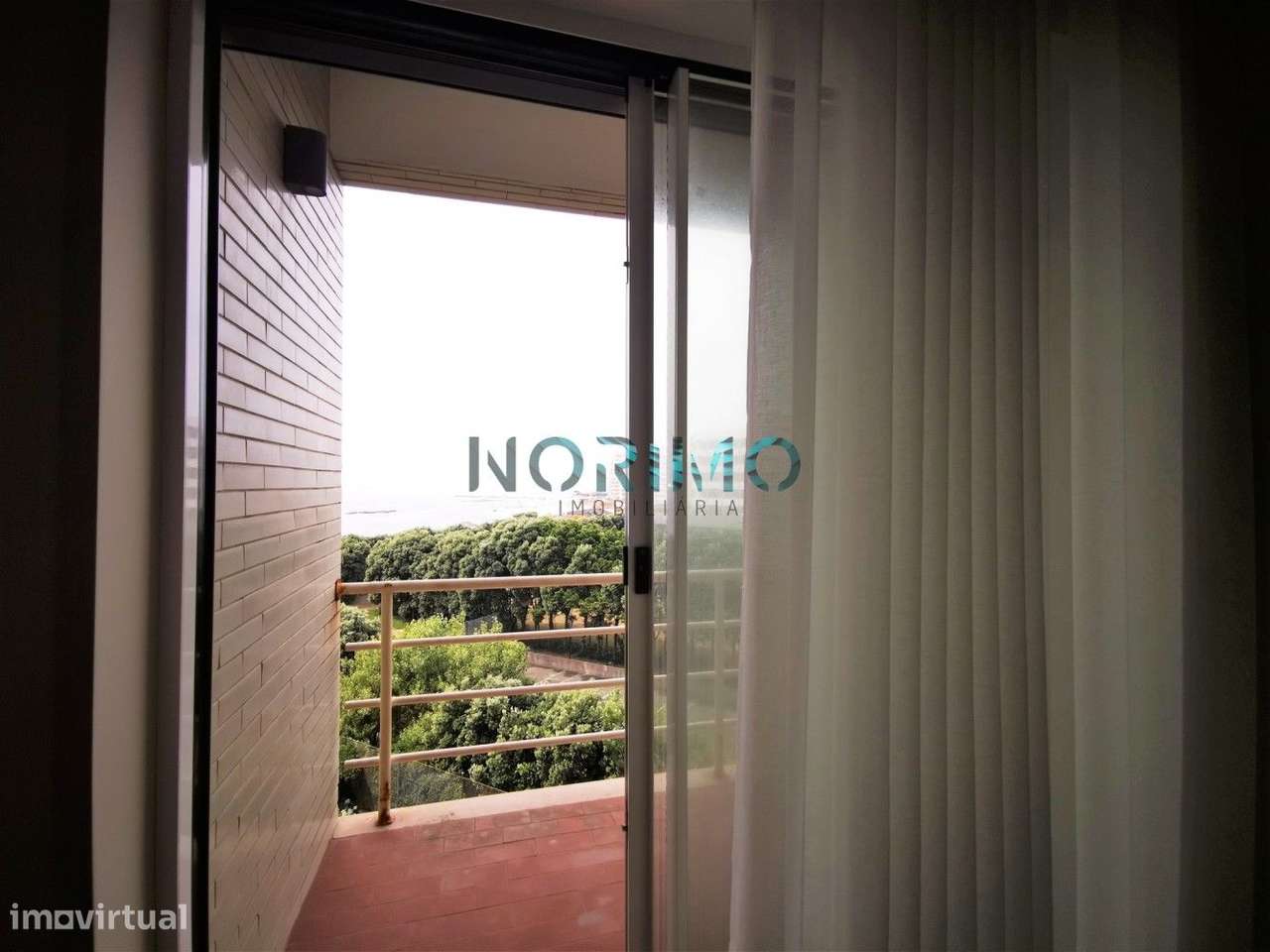 Apartamento T3 Frente Mar (Remodelado)-20