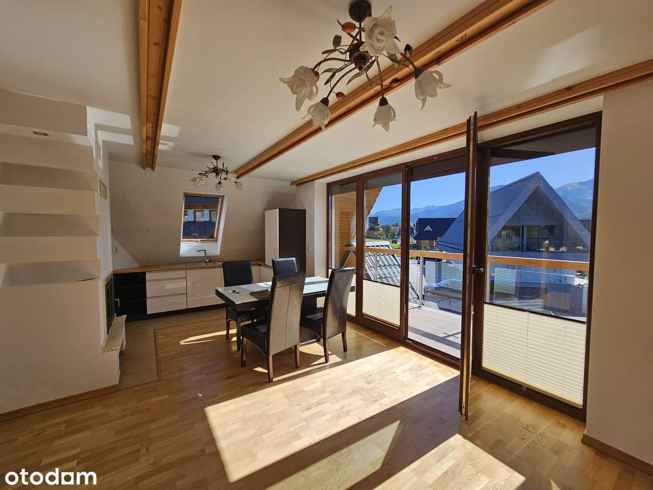 WIDOKOWY dwupoziomowy apartament z garażem-4