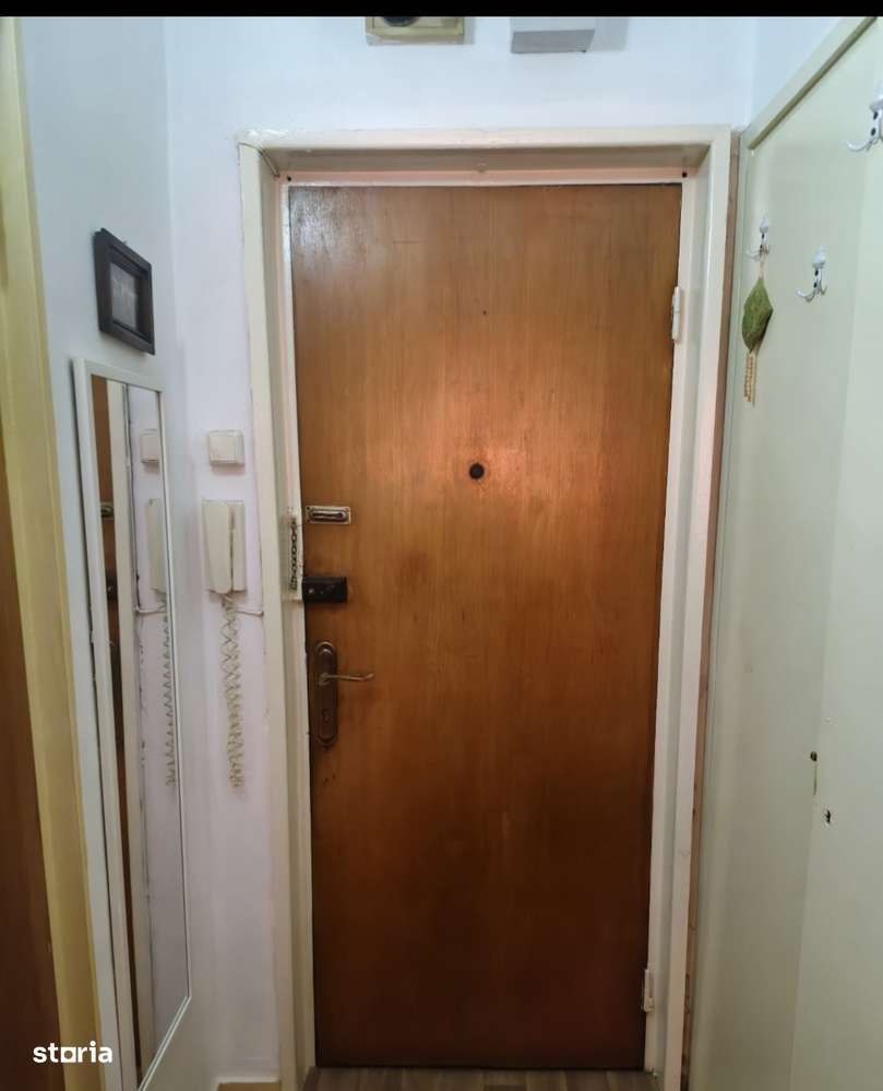 Garsoniera Policlinica Titan-10