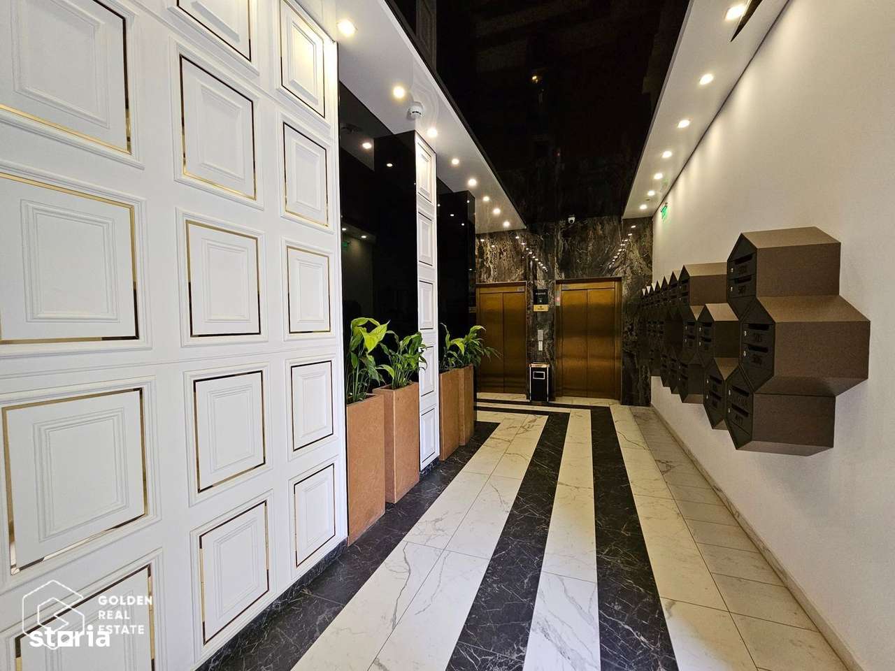 Penthouse 4 camere și terasa pe acoperis, zona Pipera, comision 0% - Imagine principală: 1/19