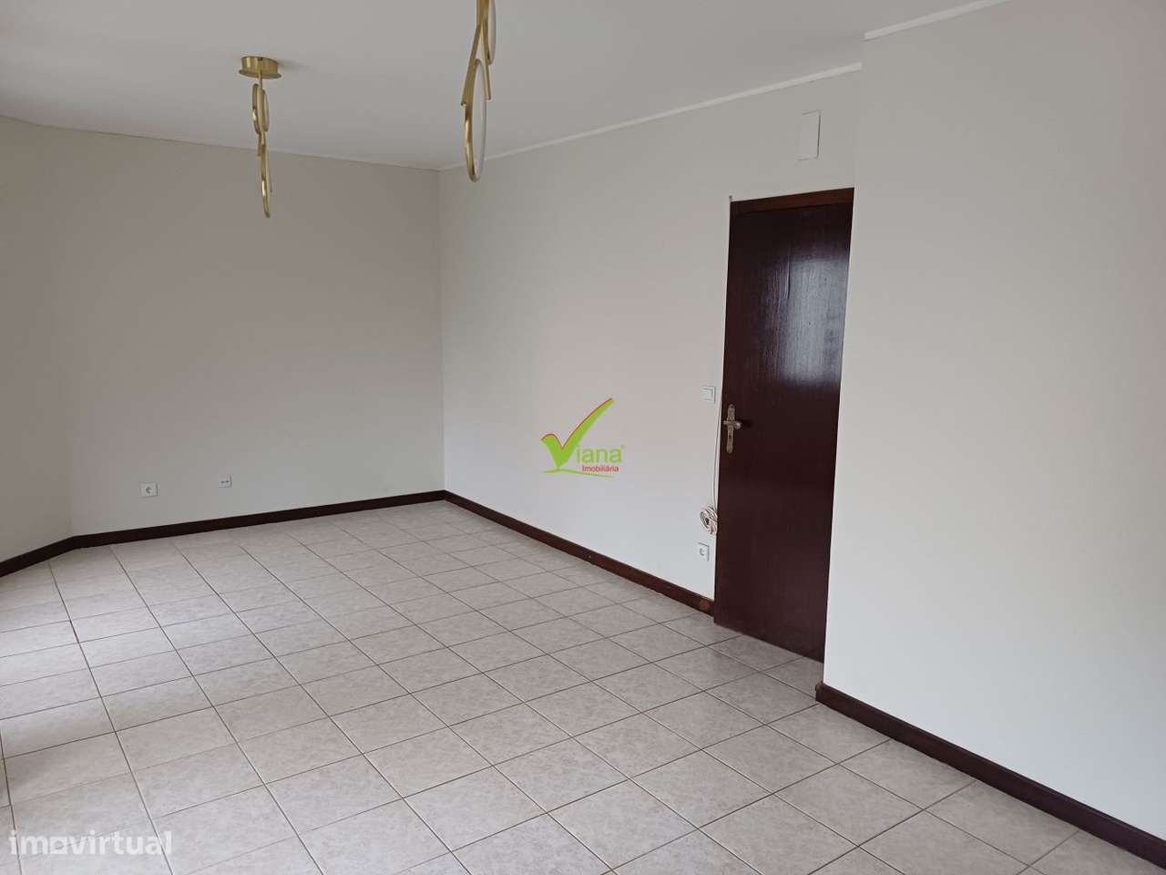 T. 2 com garagem a 100 metros da praia - Grande imagem: 2/10