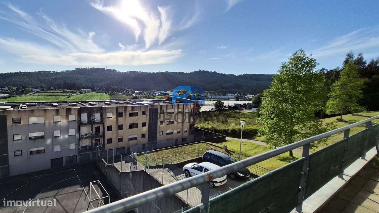 Harmonioso Apartamento T3 em Alfena-15
