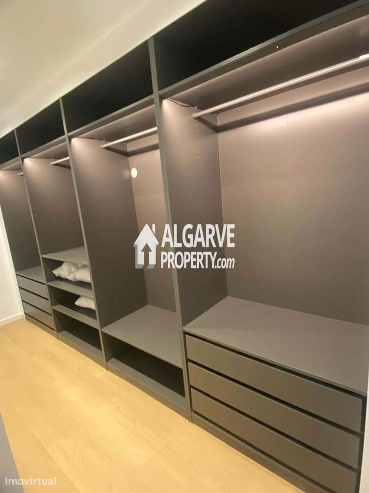 Fantástica V3 de estilo contemporâneo próxima de Vilamoura e Praia em - Grande imagem: 5/19