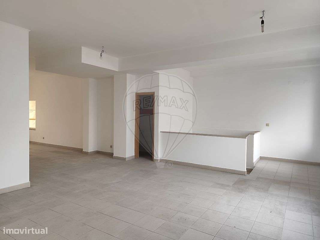 Loja  para arrendamento - Grande imagem: 5/16