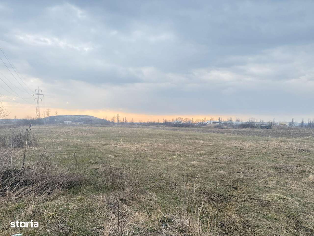 Vanzare teren intravilan, 3000 mp, Viforata, Aninoasa-1