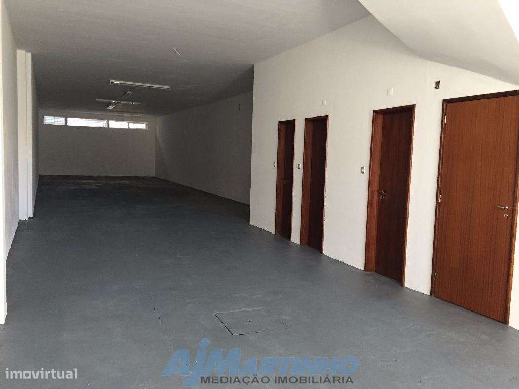 Armazém ou Garagem, Porto, Ao Marquês-0