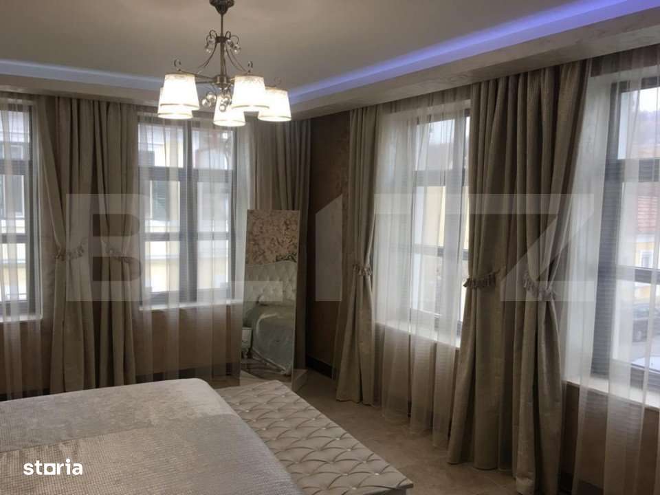 Apartament la casa de lux ,83 mp,decomandat,etaj 1, parcare, zona Ultr - Imagine principală: 2/16