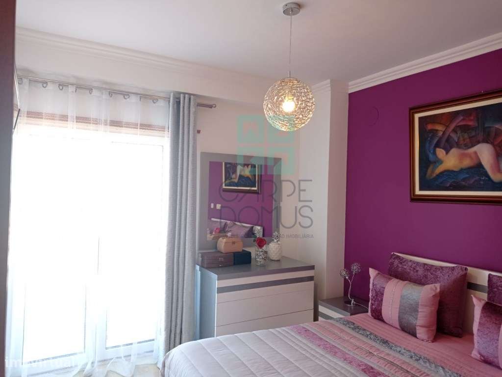 Apartamento T2, com arrecadação - Jardim da Radial - Ramada, Odivelas-19