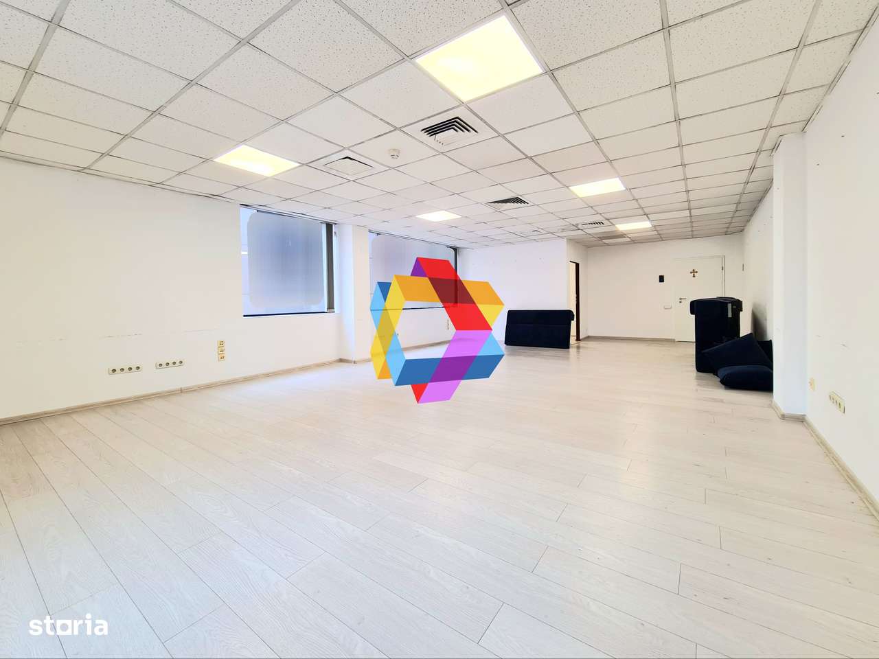 Spatiu birouri de închiriat Brasov - 84 mp # spatii-comerciale-brasov. - Imagine principală: 2/6