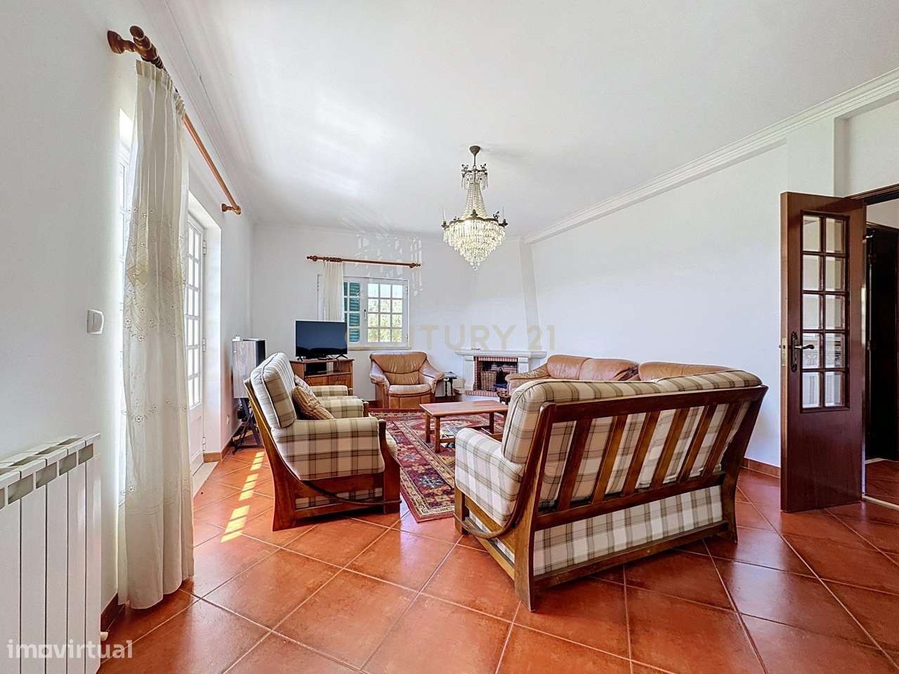 Moradia Térrea com Vista Panorâmica e 4.500 m² de Terreno | Vila Cova,-24